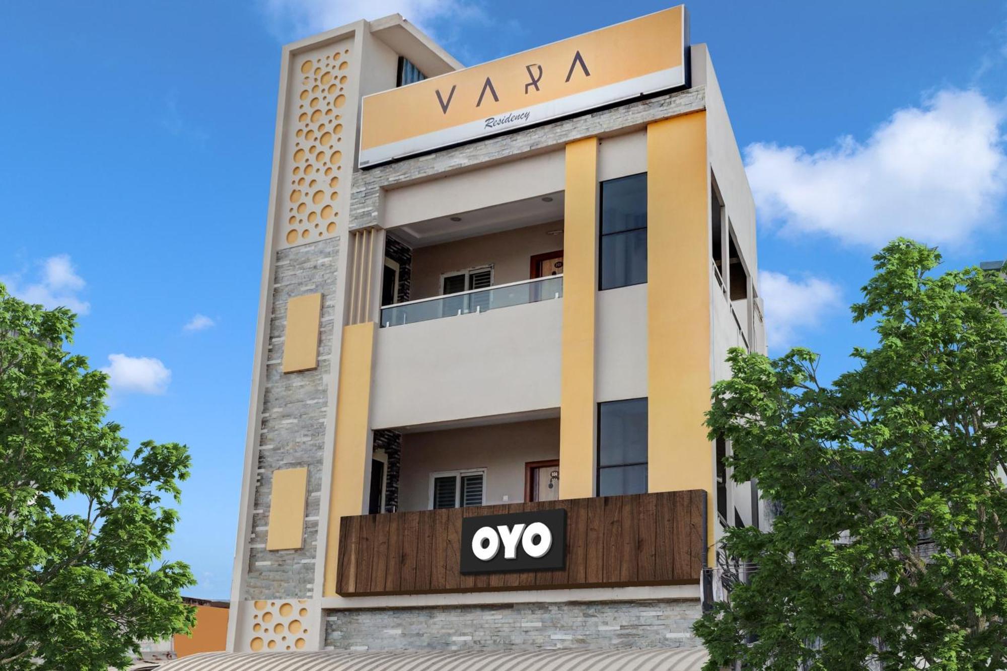 Hotel O Vara Residency Rājahmundry Extérieur photo